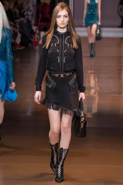 Look 36